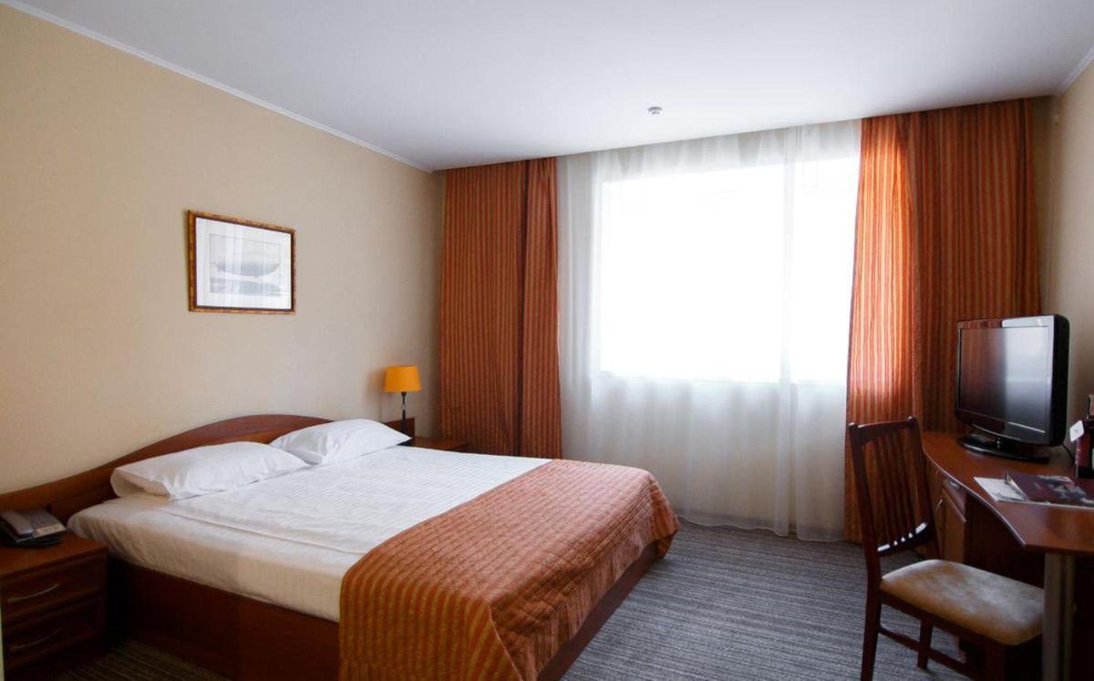 Optima Kropyvnytskyi Hotel Dış mekan fotoğraf