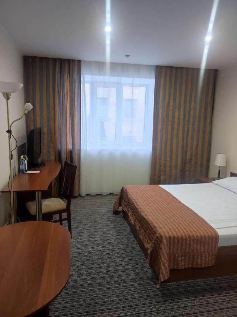 Optima Kropyvnytskyi Hotel Dış mekan fotoğraf