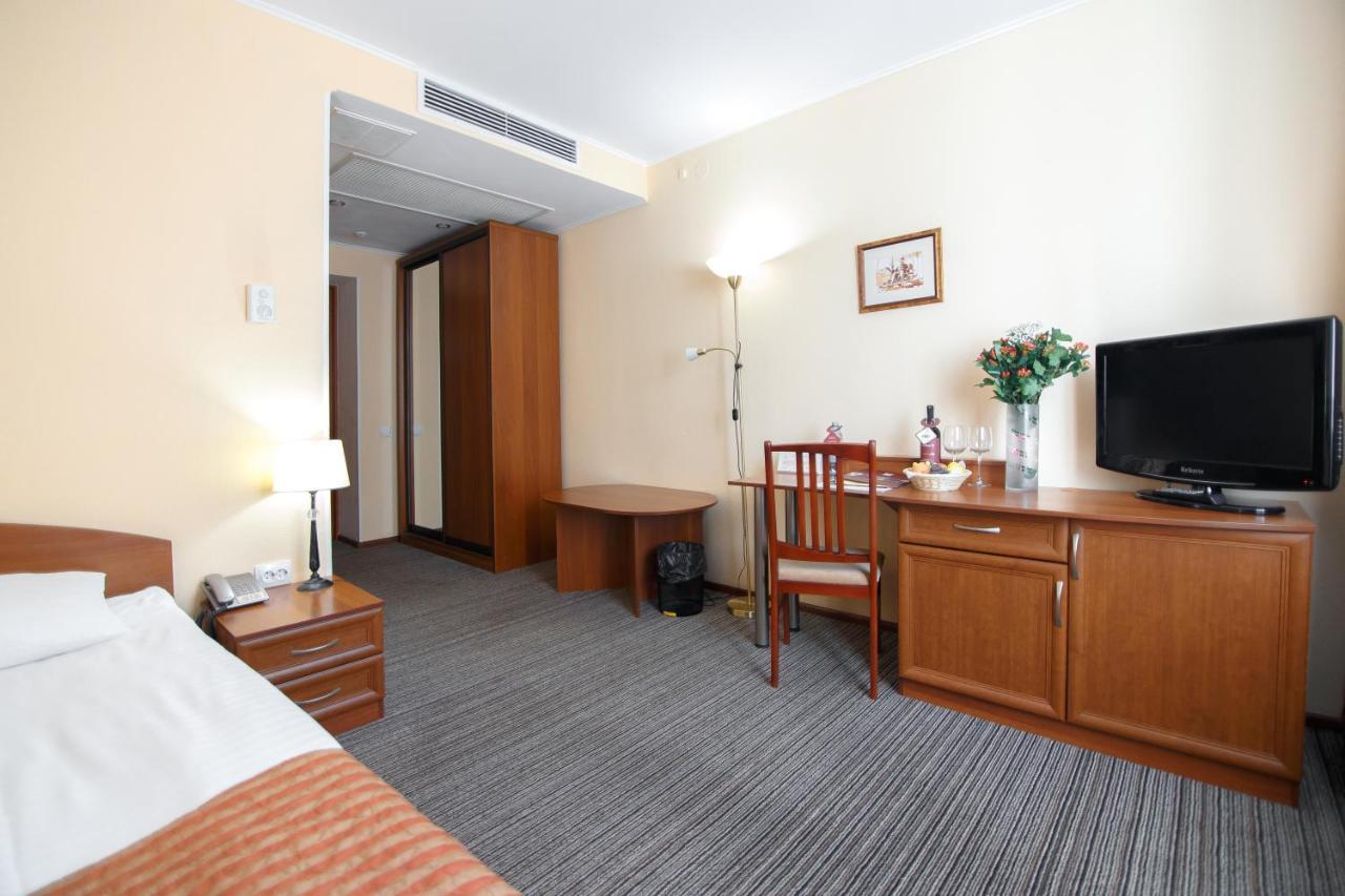 Optima Kropyvnytskyi Hotel Dış mekan fotoğraf